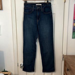 Levi’s 724 Straight Jeans